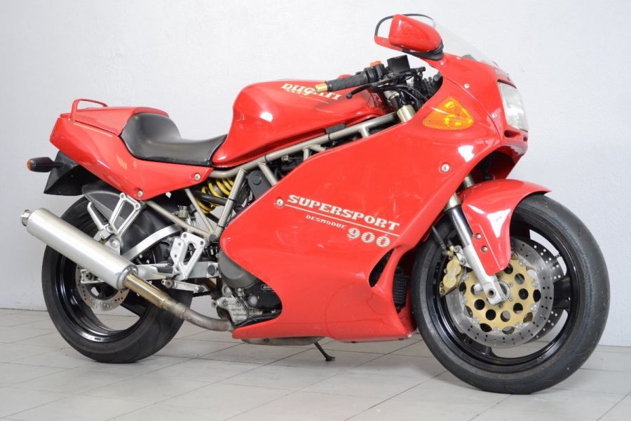 Ducati 900 SS
